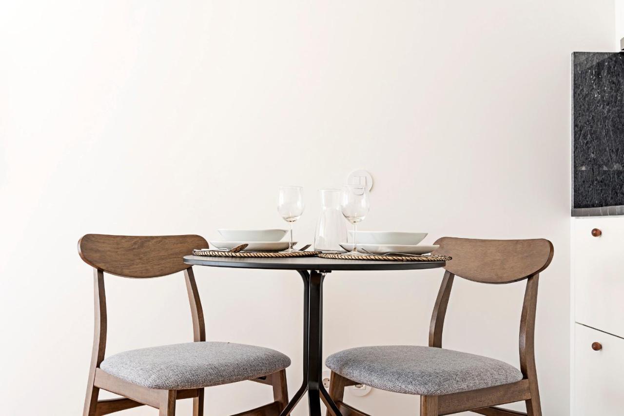 Ceuta Studio Apartments By Lovelystay Porto Bagian luar foto