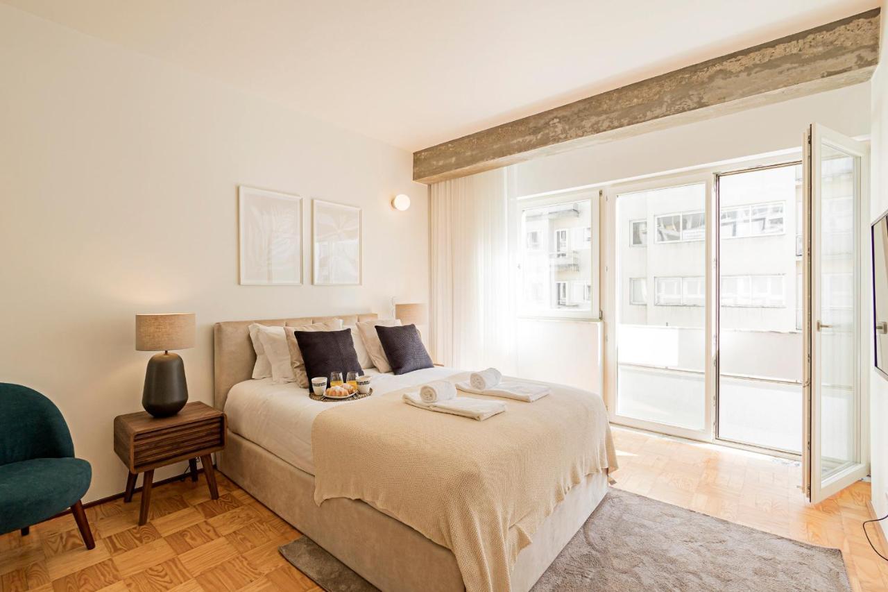 Ceuta Studio Apartments By Lovelystay Porto Bagian luar foto