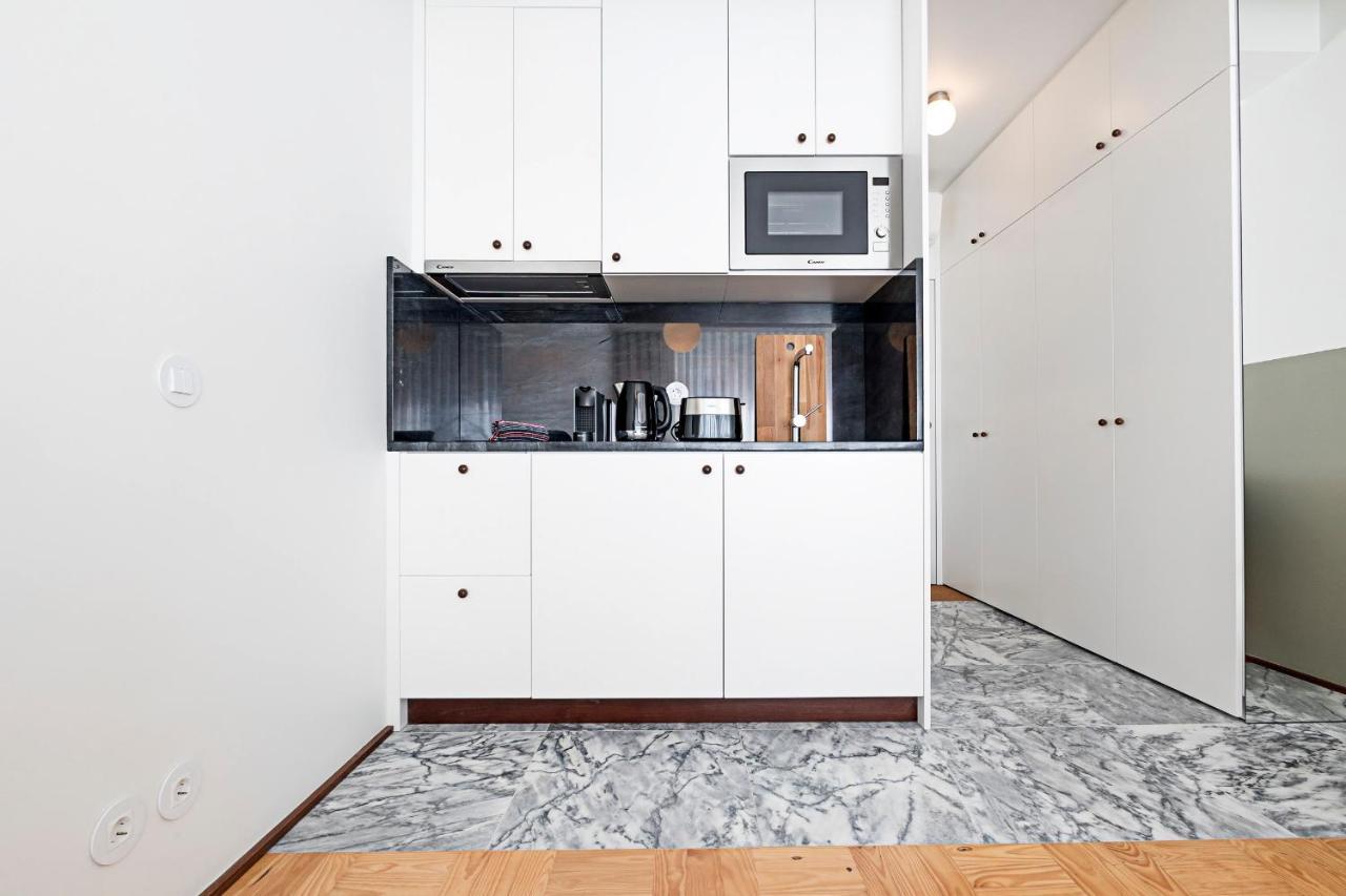 Ceuta Studio Apartments By Lovelystay Porto Bagian luar foto