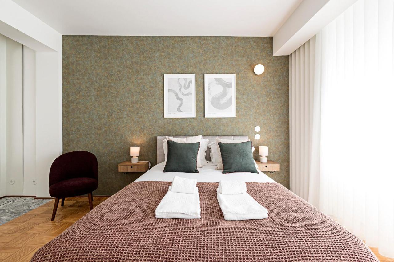 Ceuta Studio Apartments By Lovelystay Porto Bagian luar foto