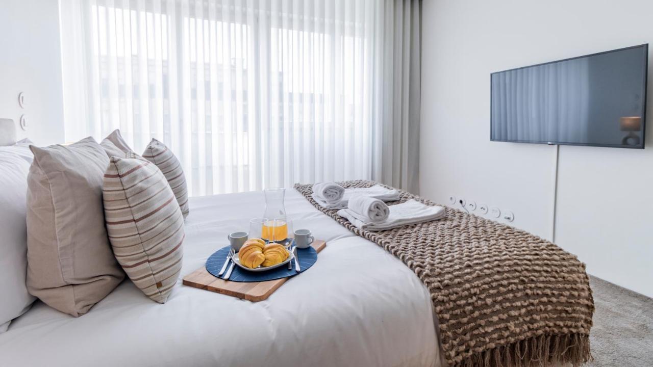 Ceuta Studio Apartments By Lovelystay Porto Bagian luar foto