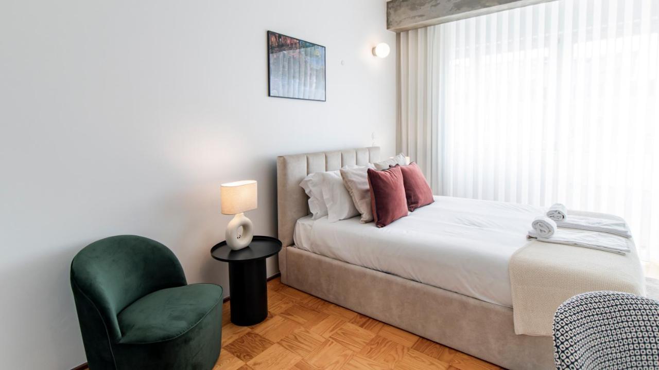Ceuta Studio Apartments By Lovelystay Porto Bagian luar foto